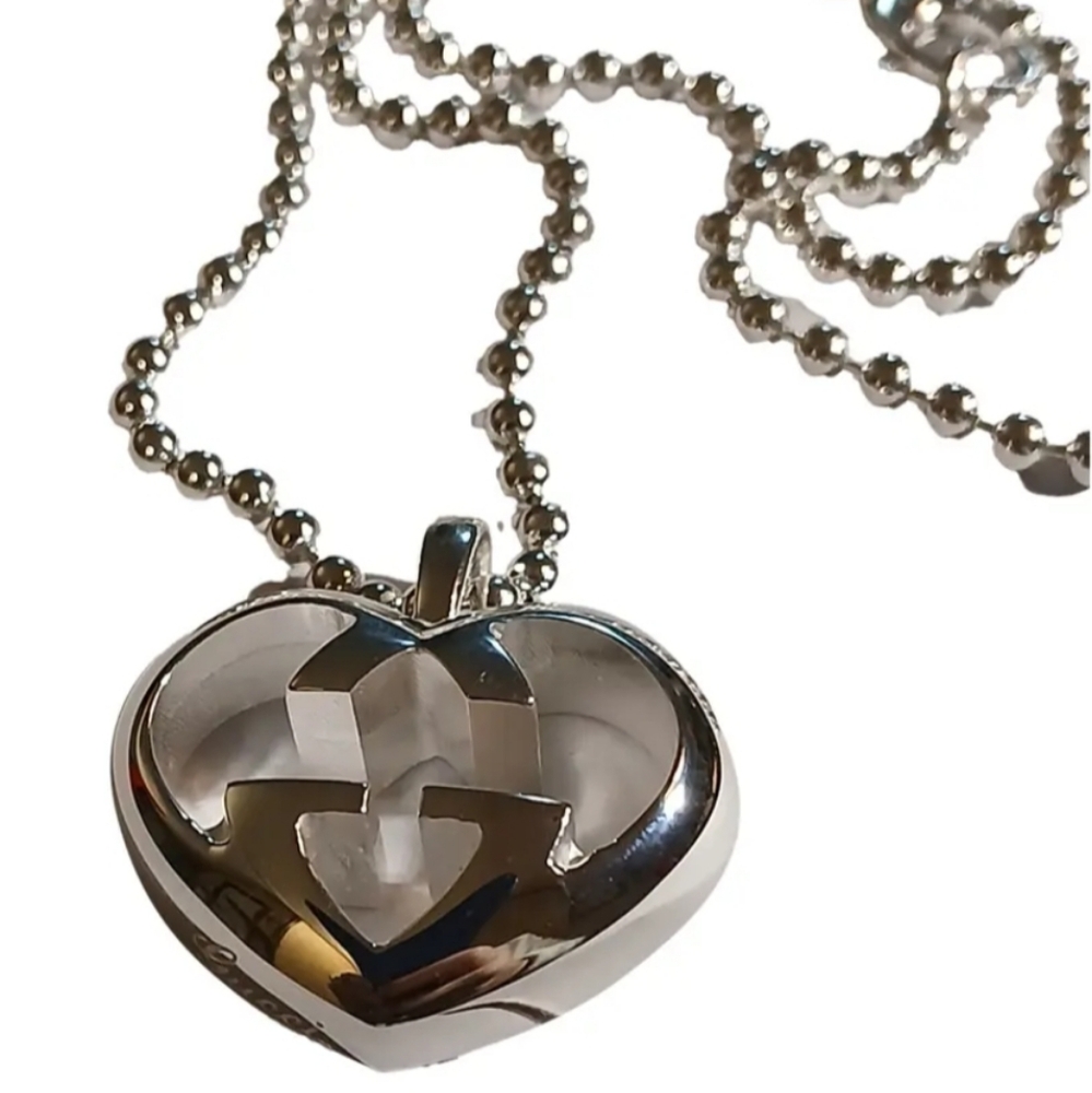 Gucci Love Britt Pendant in  Sterling Silver/ Gorgeous - Picture 6 of 8